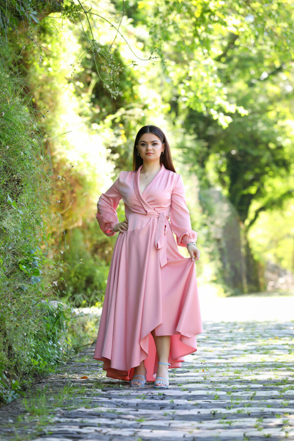 FUSAN SATEN NASTY GAL